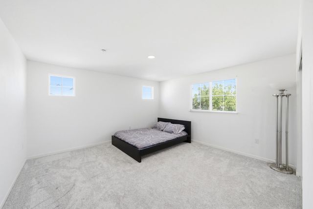 3820 Big Bear St, West Sacramento, CA 95691