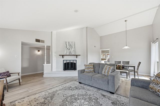 7900 Sloan Circle, Plano, TX 75025