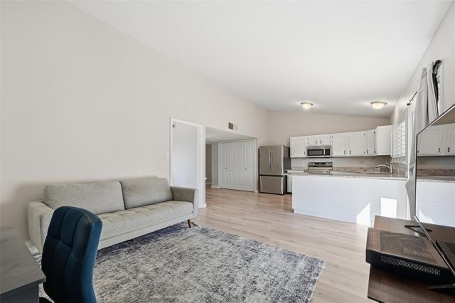 7900 Sloan Circle, Plano, TX 75025