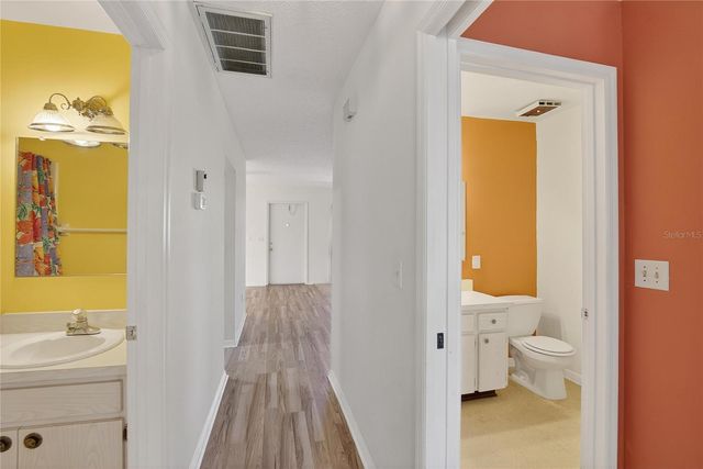 2345 GLENMORE CIRCLE 0, Sun City Center, FL 33573