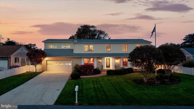 303 SALISBURY, Rehoboth Beach, DE 19971