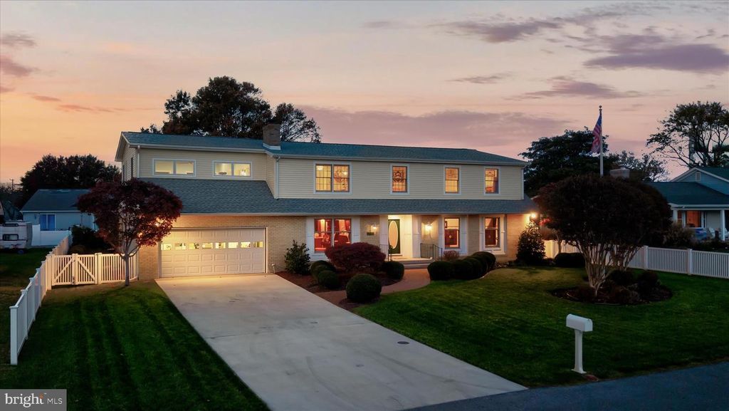 303 SALISBURY, Rehoboth Beach, DE 19971