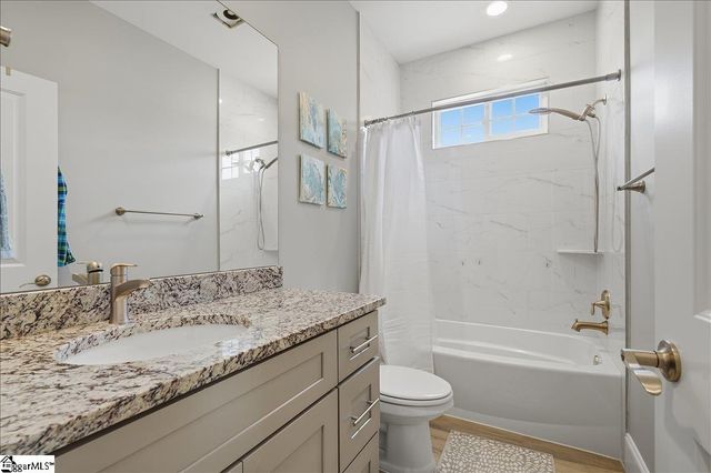 126 Na Lin Way, Anderson, SC 29627