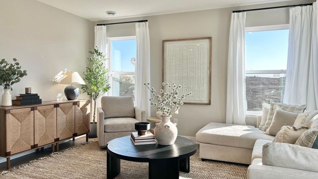 1686 Zumbro Avenue, Shakopee, MN 55379