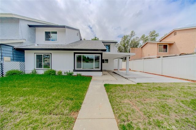 574 E Skylark, Ontario, CA 91761