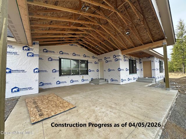 29818 N Archer Rd, Athol, ID 83801