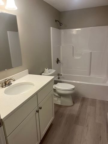 180 Main St 1205, Bridgewater, MA 02324