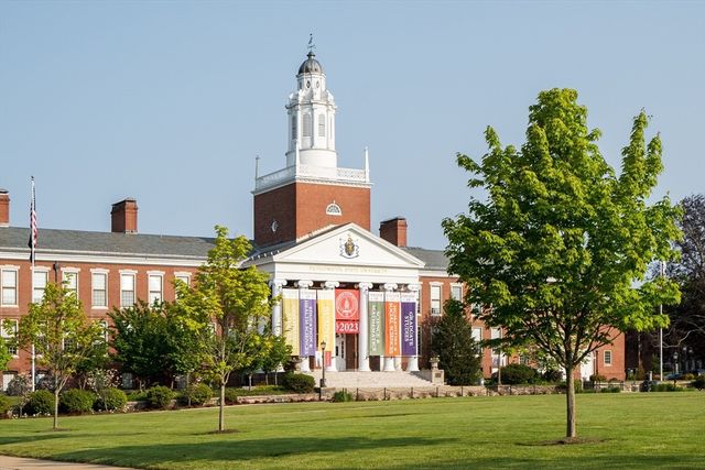180 Main St 1205, Bridgewater, MA 02324
