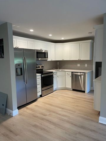 180 Main St 1205, Bridgewater, MA 02324