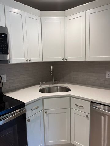 180 Main St 1205, Bridgewater, MA 02324