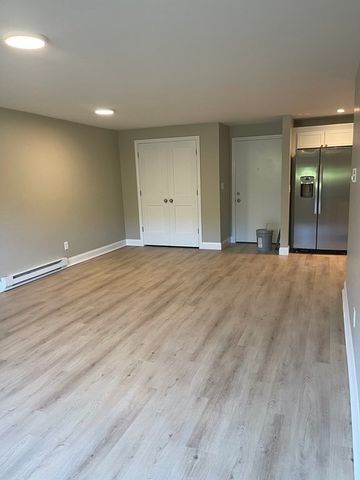 180 Main St 1205, Bridgewater, MA 02324