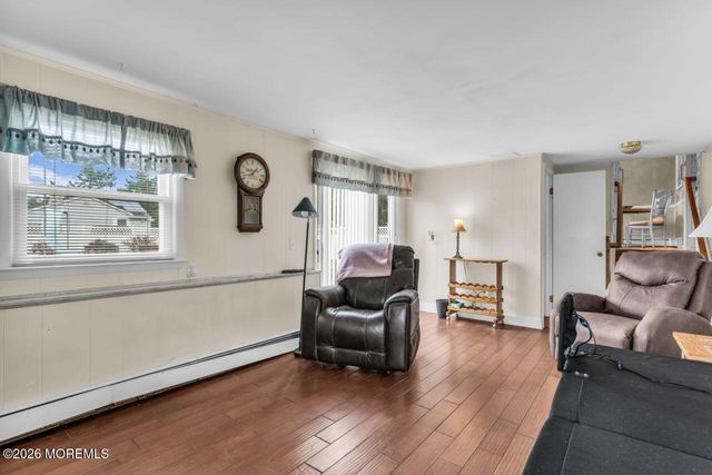 98 Princeton Avenue, Brick, NJ 08724
