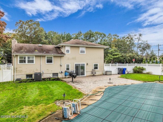 98 Princeton Avenue, Brick, NJ 08724