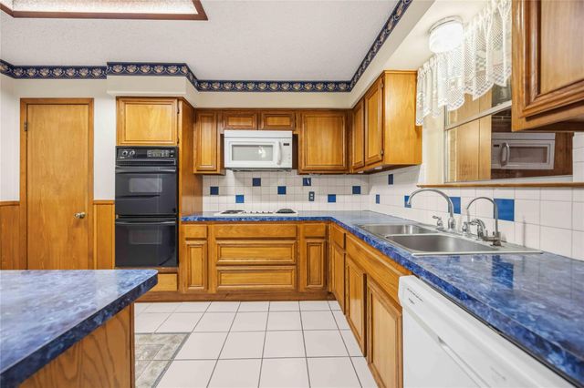 2210 County Road 769b, Brazoria, TX 77422