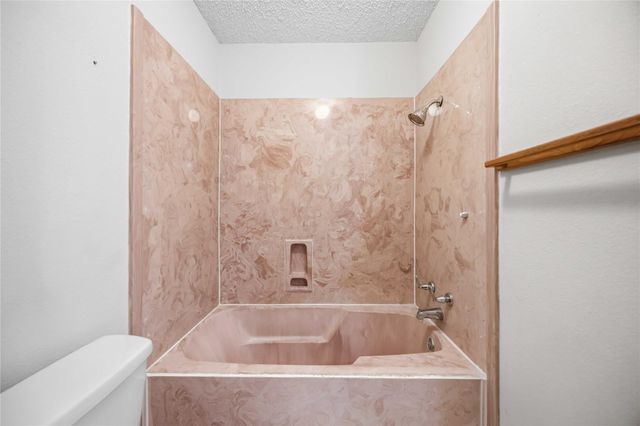 2210 County Road 769b, Brazoria, TX 77422