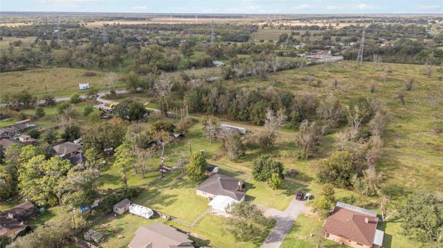 2210 County Road 769b, Brazoria, TX 77422