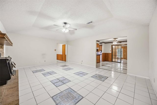 2210 County Road 769b, Brazoria, TX 77422