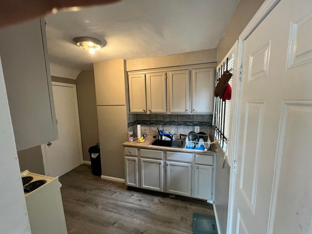 8873 Rutherford Street, Detroit City, MI 48228