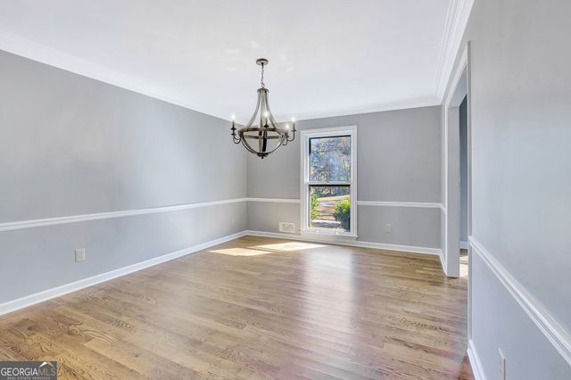 30 Hawthorne Drive, Newnan, GA 30263