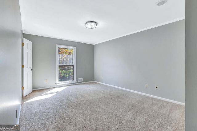 30 Hawthorne Drive, Newnan, GA 30263