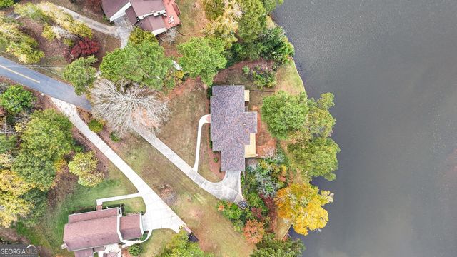 30 Hawthorne Drive, Newnan, GA 30263