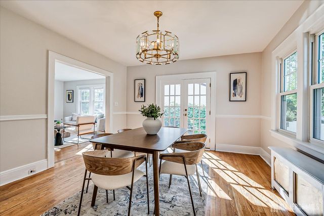 9 Lenox Street, Edison, NJ 08817