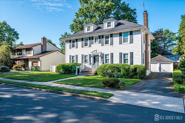 9 Lenox Street, Edison, NJ 08817