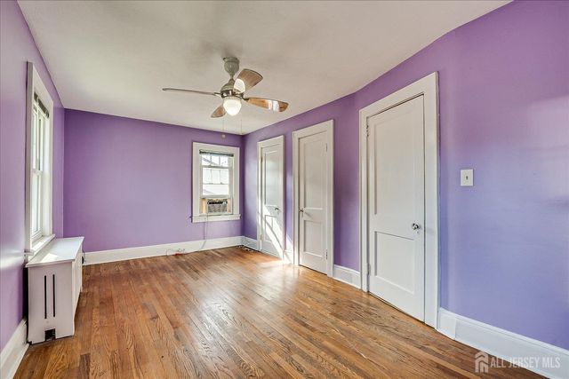9 Lenox Street, Edison, NJ 08817