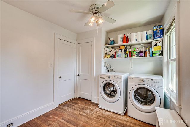 9 Lenox Street, Edison, NJ 08817