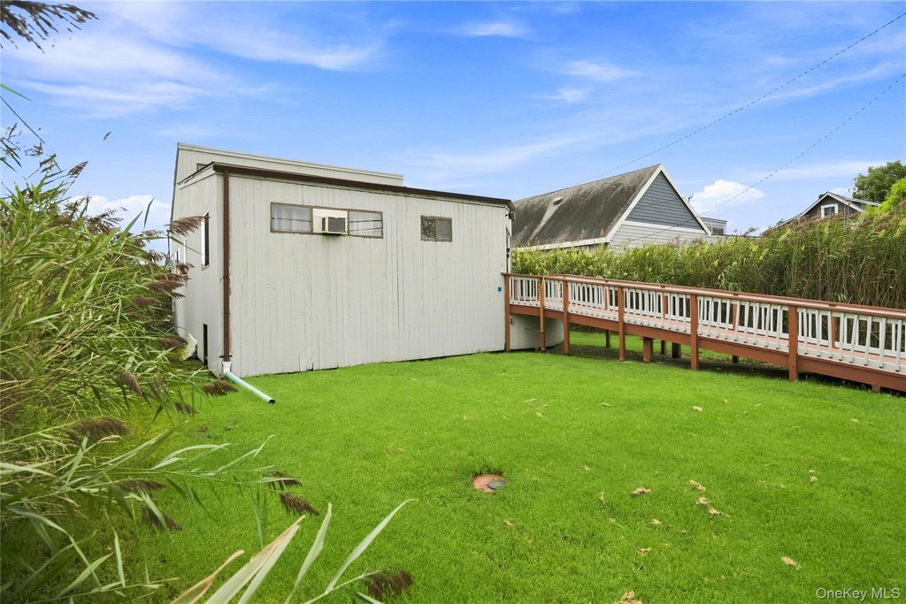 8 Cayuga Street, Ocean Bay Park, NY 11770 — photo 3