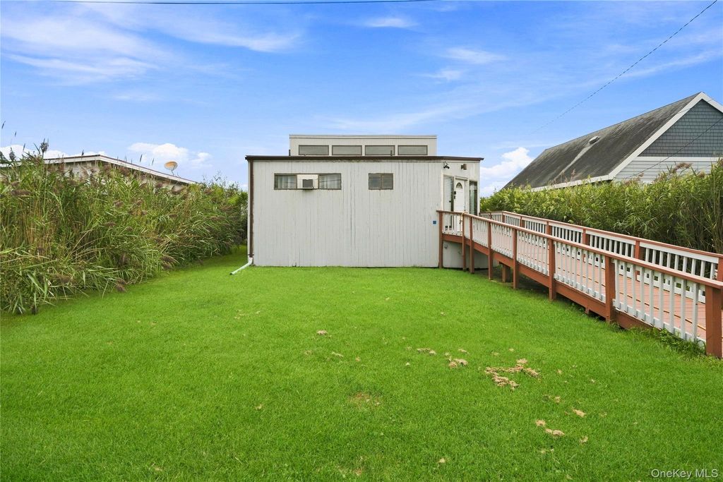8 Cayuga Street, Ocean Bay Park, NY 11770 — photo 5