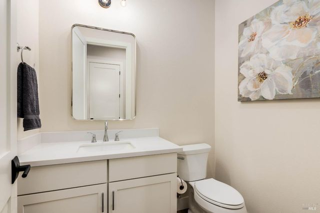 3680 Fir Ridge Dr, Santa Rosa, CA 95403