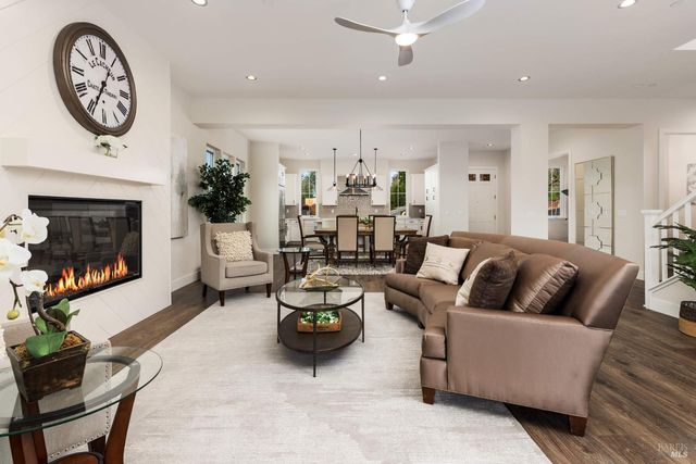 3680 Fir Ridge Dr, Santa Rosa, CA 95403