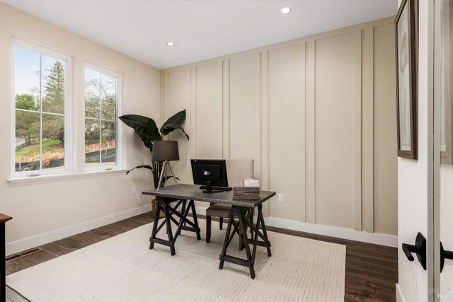 3680 Fir Ridge Dr, Santa Rosa, CA 95403