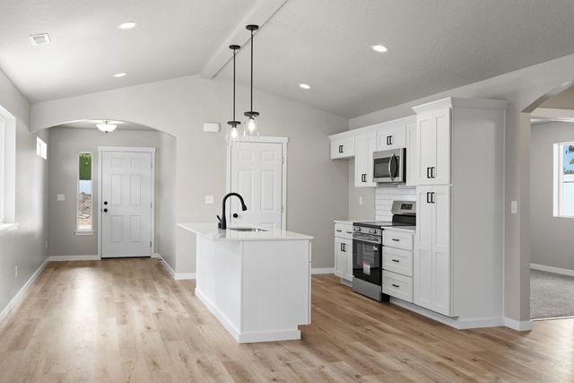1009 S Century Rd, Spokane Valley, WA 99037