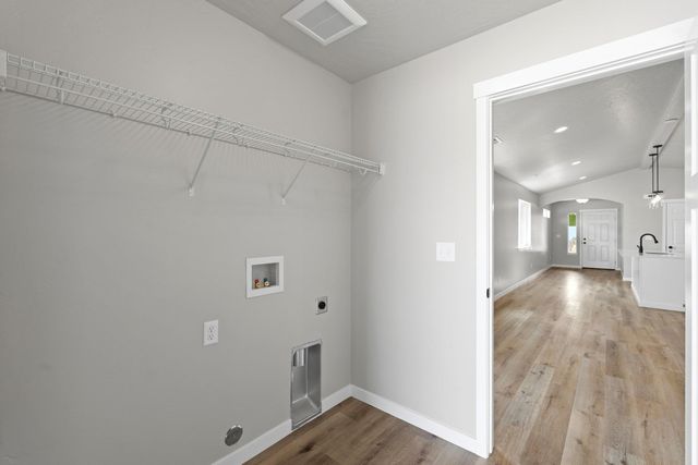 1009 S Century Rd, Spokane Valley, WA 99037