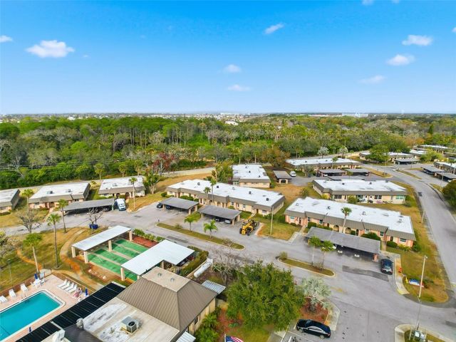 4233 STRATFORD DRIVE D, New Port Richey, FL 34652