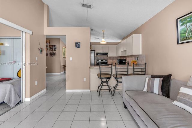 13520 SW 180th Ter, Miami, FL 33177