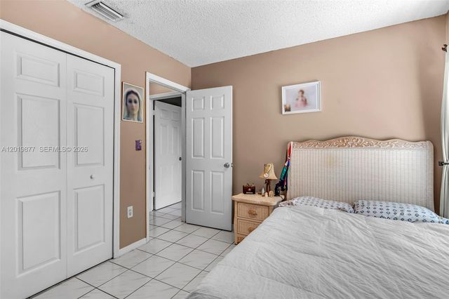 13520 SW 180th Ter, Miami, FL 33177