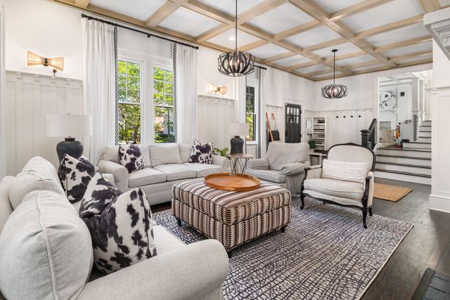 183 Tradd Street, Charleston, SC 29401