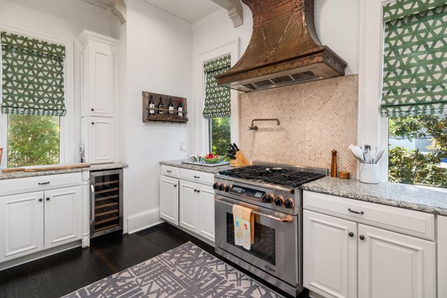 183 Tradd Street, Charleston, SC 29401