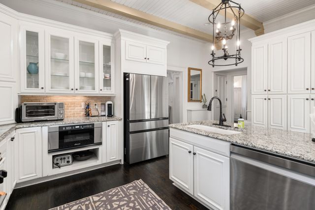 183 Tradd Street, Charleston, SC 29401