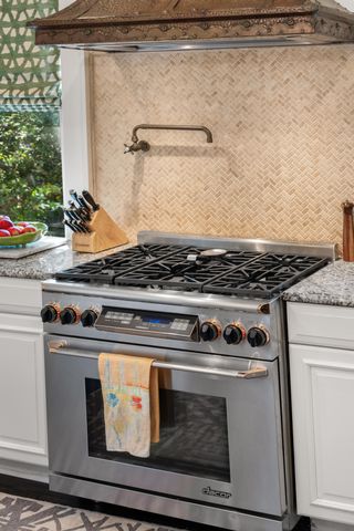183 Tradd Street, Charleston, SC 29401