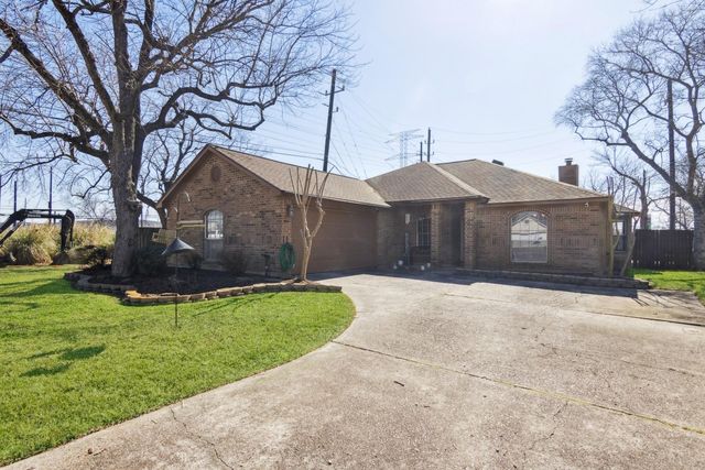 10110 El Chaco Street, Baytown, TX 77521