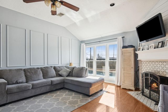 10110 El Chaco Street, Baytown, TX 77521