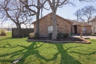 10110 El Chaco Street, Baytown, TX 77521