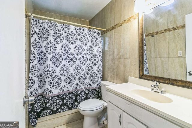 927 Slash Pine Road, Forest Park, GA 30297