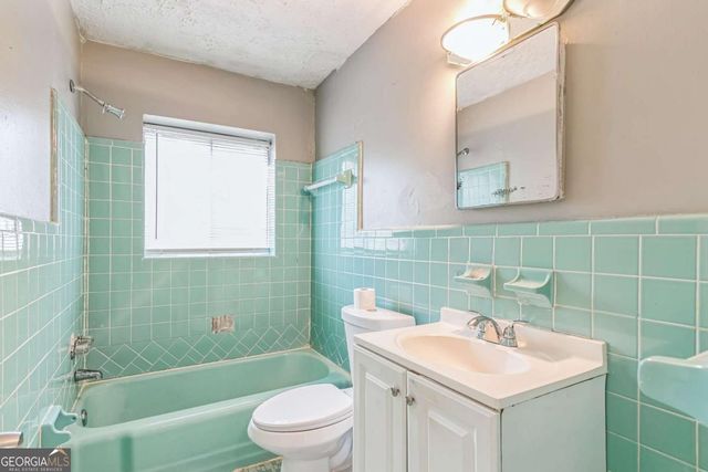 927 Slash Pine Road, Forest Park, GA 30297