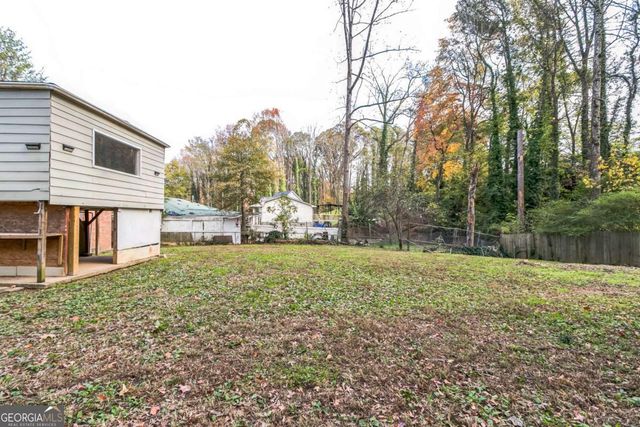 927 Slash Pine Road, Forest Park, GA 30297