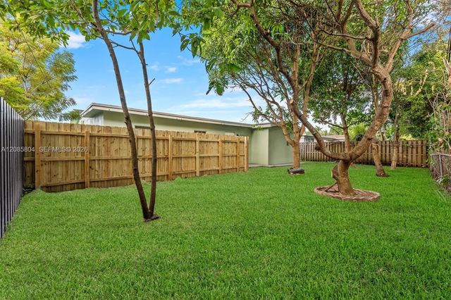 2610 NW 83rd Avenue, Sunrise, FL 33322